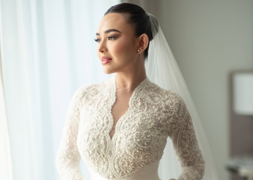 Amanda Manopo Menikah dengan Kenny Austin